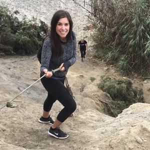 Meet your Posher, Danielle